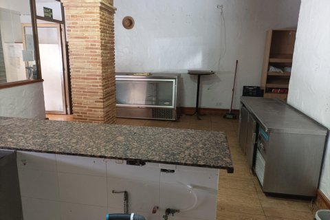 Продажа коммерческой недвижимости в Гуардамар-дель-Сегура, Аликанте, Испания 83м2 №183895 - фото 3