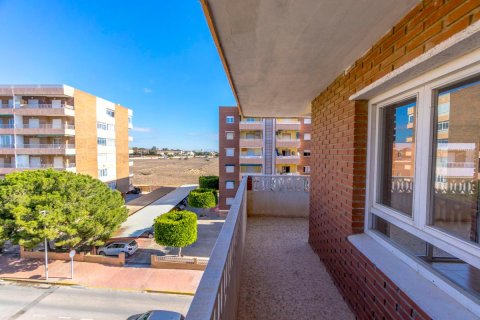 Продажа квартиры в Торревьеха, Аликанте, Испания 3 спальни, 96м2 №183892 - фото 4