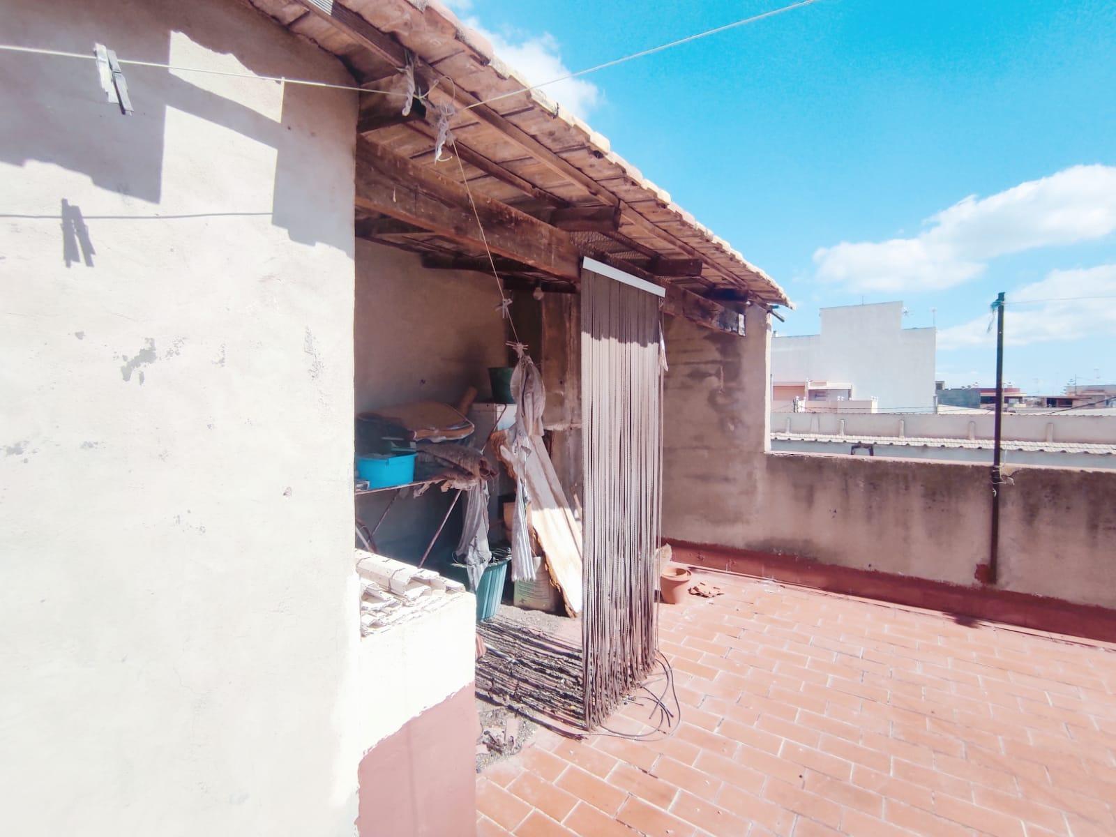 Hus i Dolores, Alicante, Spanien 3 sovrum, 225 kvm. Nr. 183897