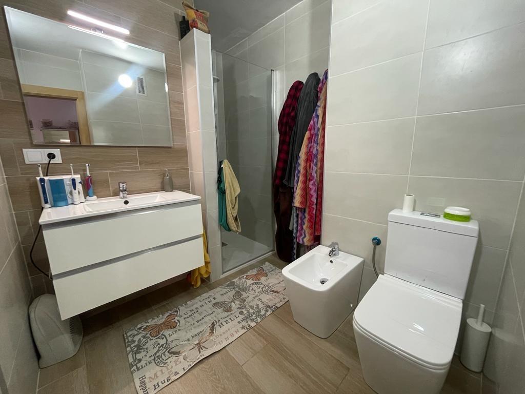 Apartamento en Guardamar del Segura, Alicante, España 3 dormitorios, 105 m2 No. 183898