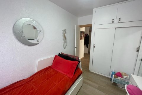 Apartment for sale in Guardamar del Segura, Alicante, Spain 3 bedrooms, 105 sq.m. No. 183898 - photo 10