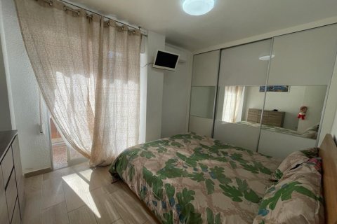 Apartment for sale in Guardamar del Segura, Alicante, Spain 3 bedrooms, 105 sq.m. No. 183898 - photo 9