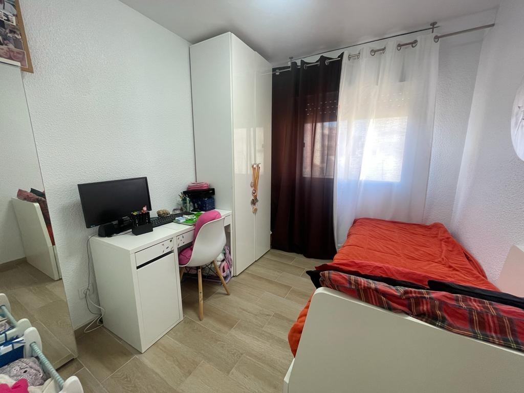 Apartamento en Guardamar del Segura, Alicante, España 3 dormitorios, 105 m2 No. 183898