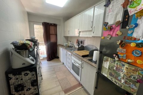 Apartment for sale in Guardamar del Segura, Alicante, Spain 3 bedrooms, 105 sq.m. No. 183898 - photo 18