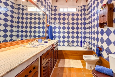 Casa adosada en venta en Segorbe, Castellón, España 5 dormitorios, 426 m2 No. 149696 - foto 18