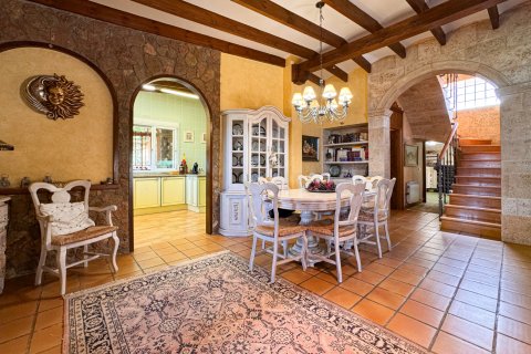 Casa adosada en venta en Segorbe, Castellón, España 5 dormitorios, 426 m2 No. 149696 - foto 8