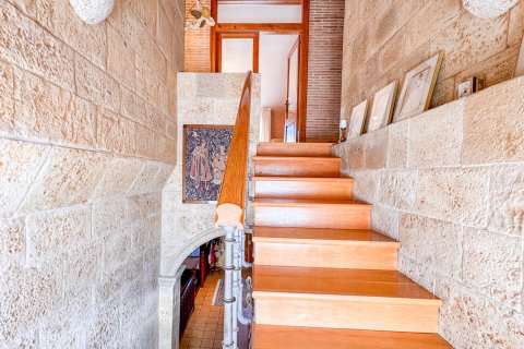 Casa adosada en venta en Segorbe, Castellón, España 5 dormitorios, 426 m2 No. 149696 - foto 27