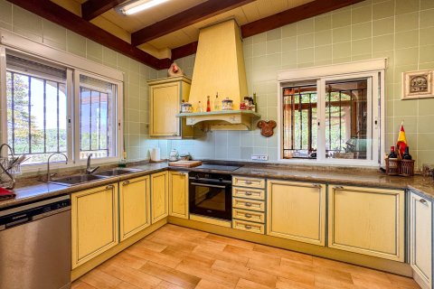 Casa adosada en venta en Segorbe, Castellón, España 5 dormitorios, 426 m2 No. 149696 - foto 12