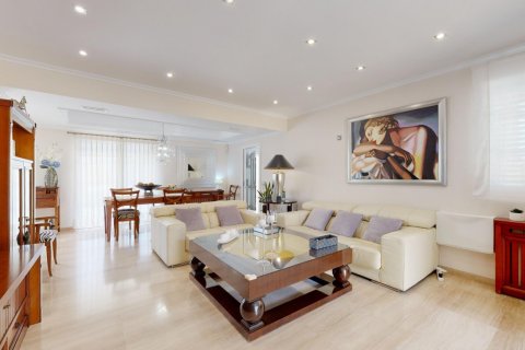 Villa en venta en Vilamarxant, València, España 7 dormitorios, 400 m2 No. 149694 - foto 2