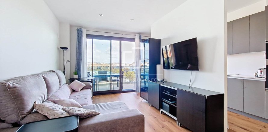 Квартира в Виланова-и-ла-Желтру, Барселона, Испания 2 спальни, 65м2 №151014