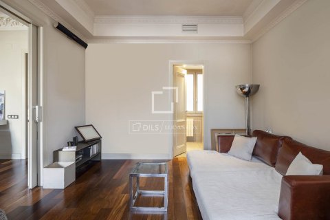 Wohnung zur Miete in Barcelona, Spanien 3 Schlafzimmer, 230 m2 Nr. 151019 - Foto 7