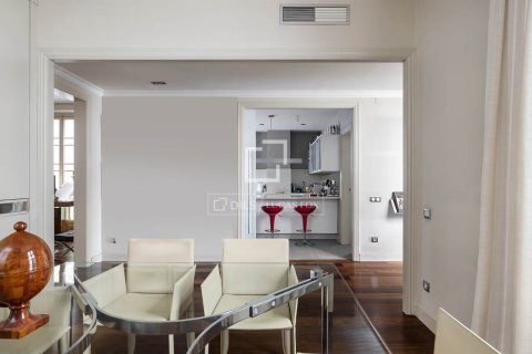 Wohnung zur Miete in Barcelona, Spanien 3 Schlafzimmer, 230 m2 Nr. 151019 - Foto 20