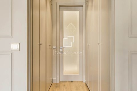 Wohnung zur Miete in Barcelona, Spanien 3 Schlafzimmer, 203 m2 Nr. 151017 - Foto 27