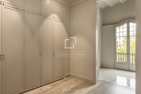 Wohnung zur Miete in Barcelona, Spanien 3 Schlafzimmer, 203 m2 Nr. 151017 - Foto 8