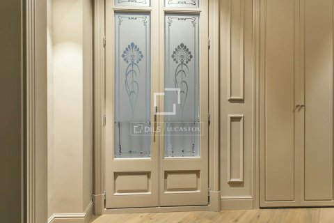 Wohnung zur Miete in Barcelona, Spanien 3 Schlafzimmer, 203 m2 Nr. 151017 - Foto 19