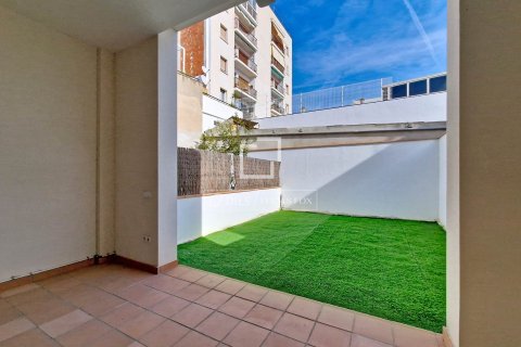 Huvila vuokrattavana Vilanova i la Geltru, Barcelona, Espanja, 4 makuuhuonetta, 220 m2 No. 151015 - kuva 13