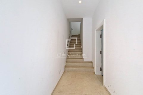 Huvila vuokrattavana Vilanova i la Geltru, Barcelona, Espanja, 4 makuuhuonetta, 220 m2 No. 151015 - kuva 3
