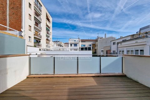 Huvila vuokrattavana Vilanova i la Geltru, Barcelona, Espanja, 4 makuuhuonetta, 220 m2 No. 151015 - kuva 27
