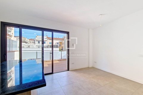 Huvila vuokrattavana Vilanova i la Geltru, Barcelona, Espanja, 4 makuuhuonetta, 220 m2 No. 151015 - kuva 22