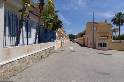 Townhouse zum Verkauf in Playa Flamenca II, Alicante, Spanien 3 Schlafzimmer, 85 m2 Nr. 189800 - Foto 27