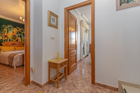 Townhouse for sale in La Zenia, Alicante, Spain 2 bedrooms, 96 sq.m. No. 189798 - photo 22