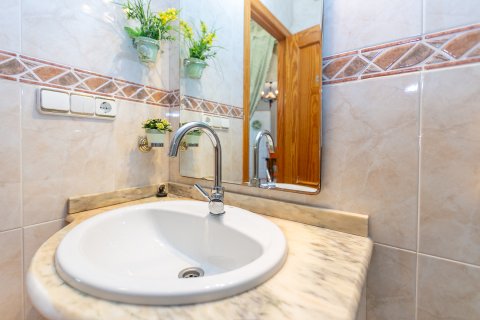 Townhouse for sale in La Zenia, Alicante, Spain 2 bedrooms, 96 sq.m. No. 189798 - photo 16