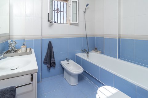 Продажа таухауса в Плайя Фламенка II, Аликанте, Испания 3 спальни, 83м2 №189797 - фото 23