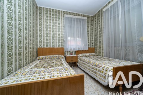 Продажа квартиры в Леон, Испания 4 спальни, 164м2 №185245 - фото 28