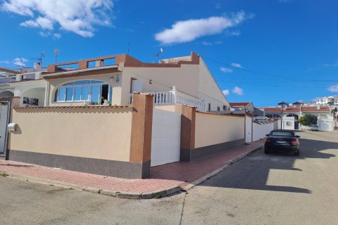 Townhouse for sale Ciudad Quesada, Alicante, Spain 4 bedrooms,  No. 115603 - photo 1