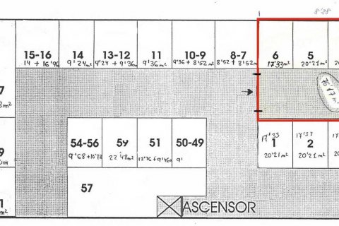 Apartamento en venta Torrevieja, Alicante, España 5 dormitorios,  No. 115602 - foto 3
