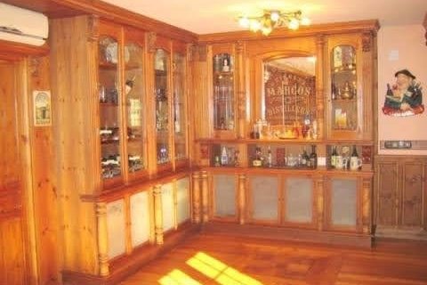 Apartamento en venta Torrevieja, Alicante, España 5 dormitorios,  No. 115602 - foto 22