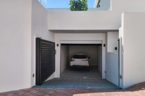 House for sale in Rojales, Alicante, Spain 5 bedrooms, 248 sq.m. No. 193244 - photo 5