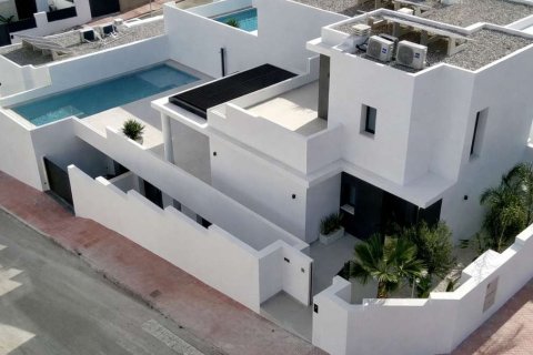 House for sale in Rojales, Alicante, Spain 5 bedrooms, 248 sq.m. No. 193244 - photo 4