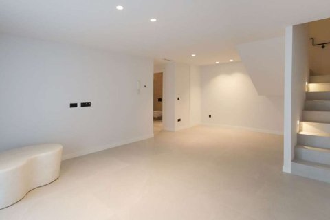 House for sale in Rojales, Alicante, Spain 5 bedrooms, 248 sq.m. No. 193244 - photo 19