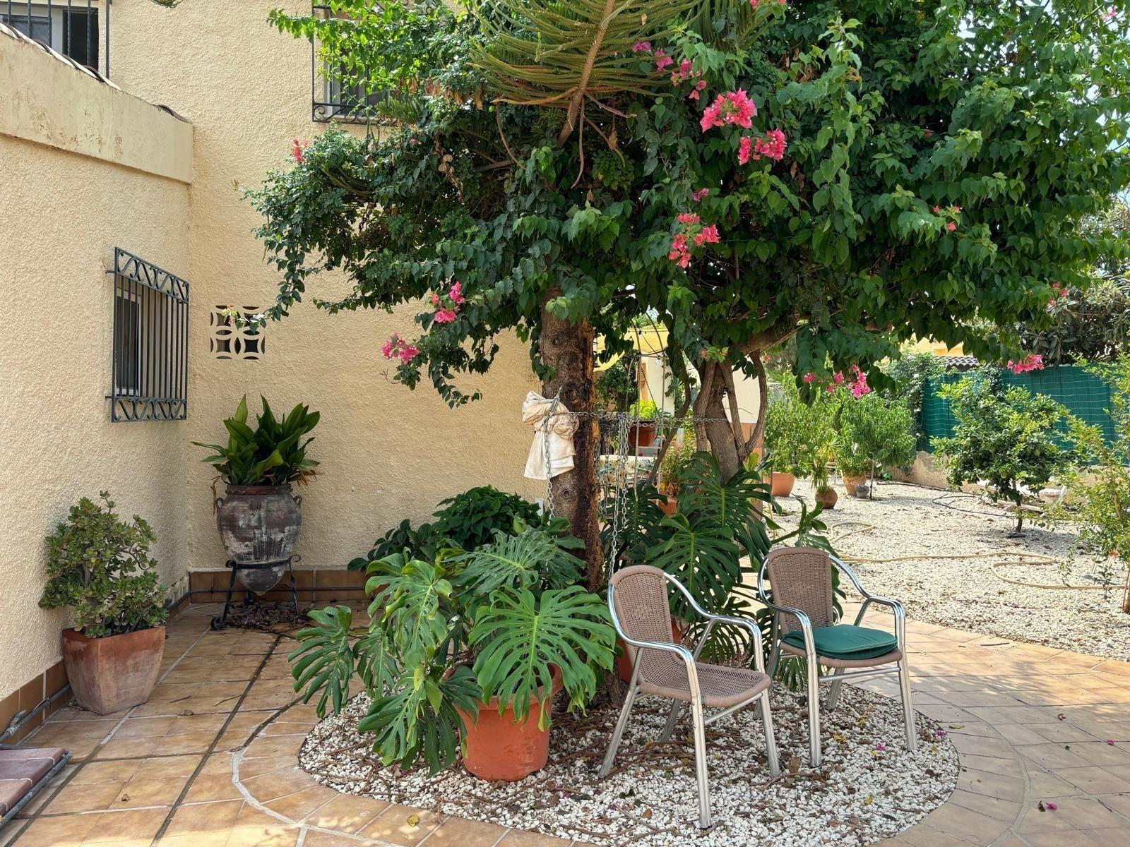 Villa à Torrevieja, Alicante, Espagne 4 chambres, 250 m2 No. 165580
