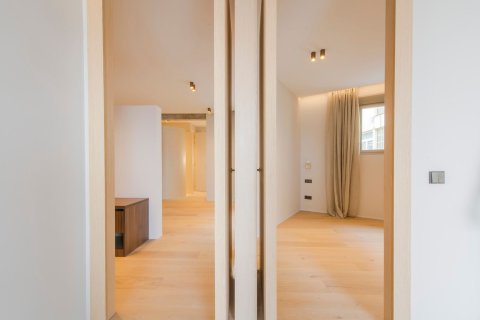 Apartment à vendre Madrid, Espagne, 2 chambres, 142 m2 No. 133917 - photo 15