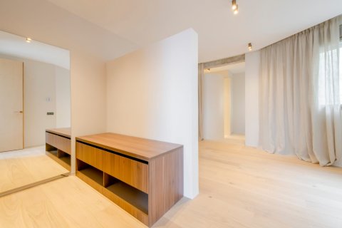 Apartment à vendre Madrid, Espagne, 2 chambres, 142 m2 No. 133917 - photo 3