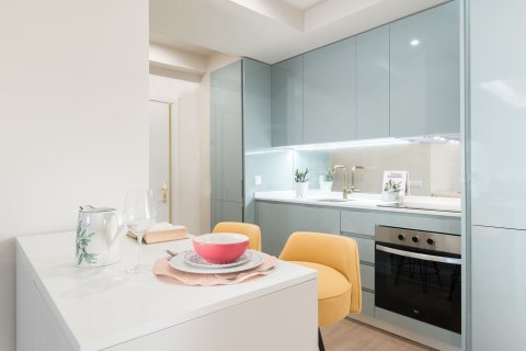 Apartamento en venta Madrid, España 2 dormitorios, 80 m2 No. 133920 - foto 9