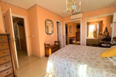 Продажа виллы Бенидорм, Аликанте, Испания 4 спальни, 282м2 №133915 - фото 25