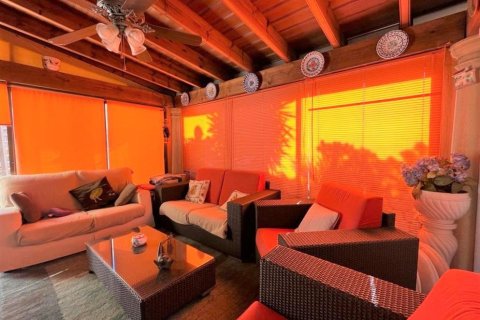 Продажа виллы Бенидорм, Аликанте, Испания 4 спальни, 282м2 №133915 - фото 16