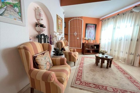 Продажа виллы Бенидорм, Аликанте, Испания 4 спальни, 282м2 №133915 - фото 8