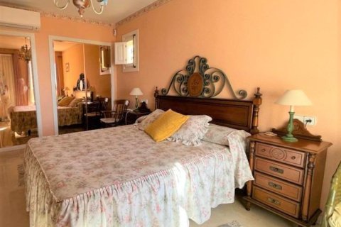 Продажа виллы Бенидорм, Аликанте, Испания 4 спальни, 282м2 №133915 - фото 26