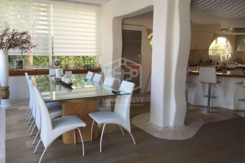 Villa for sale Castelldefels, Barcelona, Spain 7 bedrooms, 642 sq.m. No. 111015 - photo 20