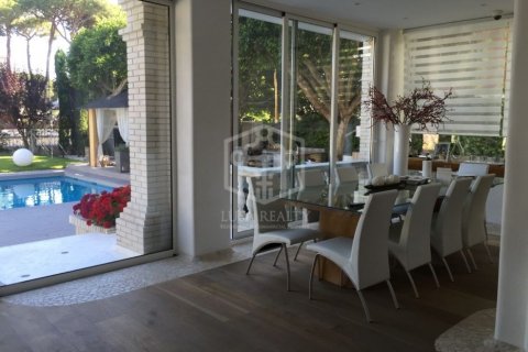 Villa for sale Castelldefels, Barcelona, Spain 7 bedrooms, 642 sq.m. No. 111015 - photo 22