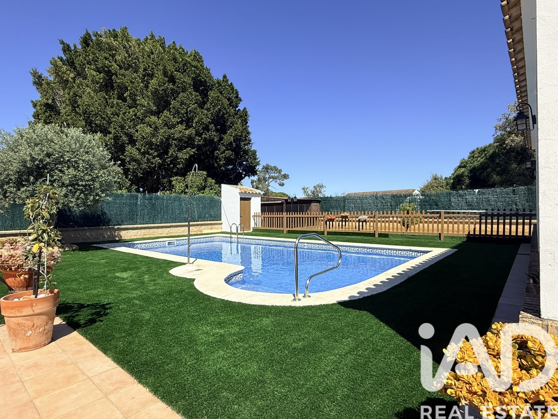 House in Lepe, Huelva, Spain 3 bedrooms, 363 sq.m. No. 172741