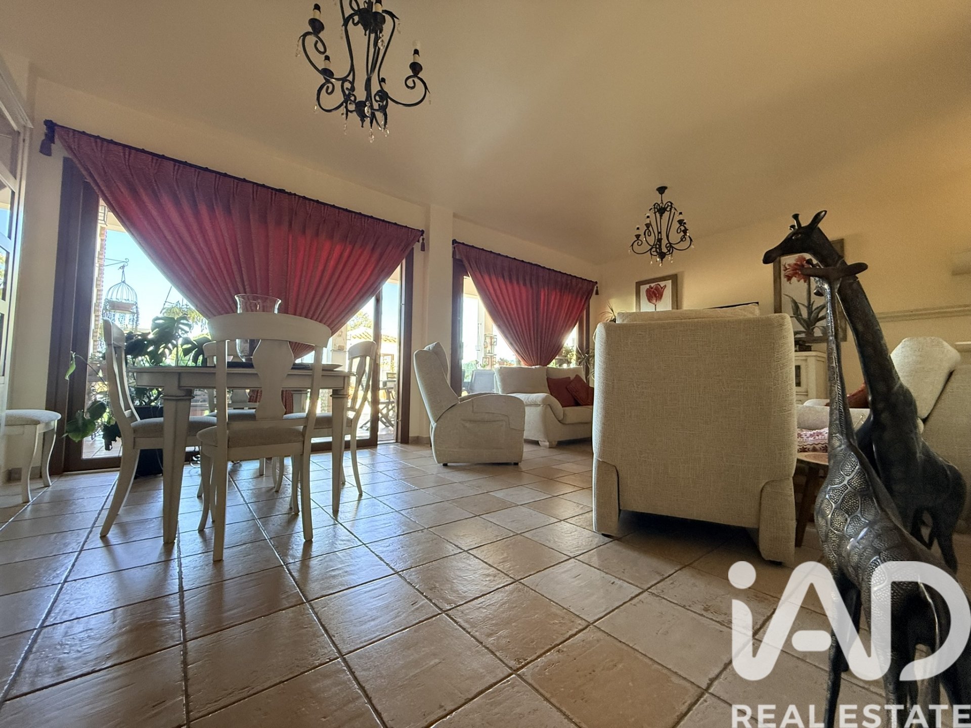 House in Lepe, Huelva, Spain 3 bedrooms, 363 sq.m. No. 172741