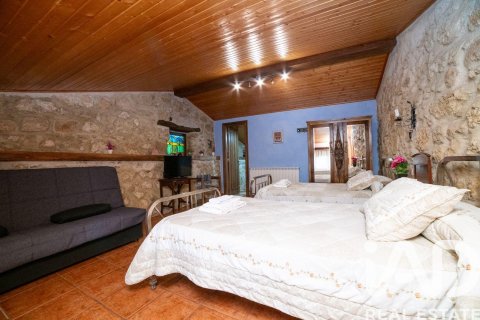 Casa in vendita a Ciudad Rodrigo, Salamanca, Spagna 5 camere da letto, 401 mq. N° 172739 - foto 16