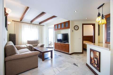 Apartment for sale in Torrevieja, Alicante, Spain 3 bedrooms, 103 sq.m. No. 189957 - photo 13