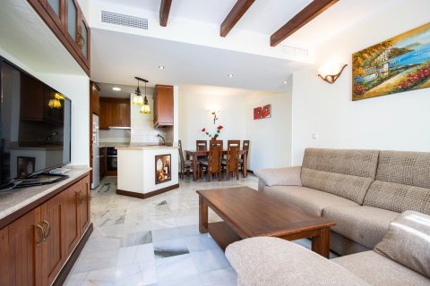 Apartment for sale in Torrevieja, Alicante, Spain 3 bedrooms, 103 sq.m. No. 189957 - photo 18