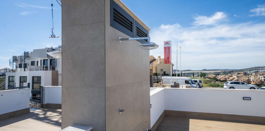 Hus i Algorfa, Alicante, Spanien 3 sovrum, 274 kvm. Nr. 175781